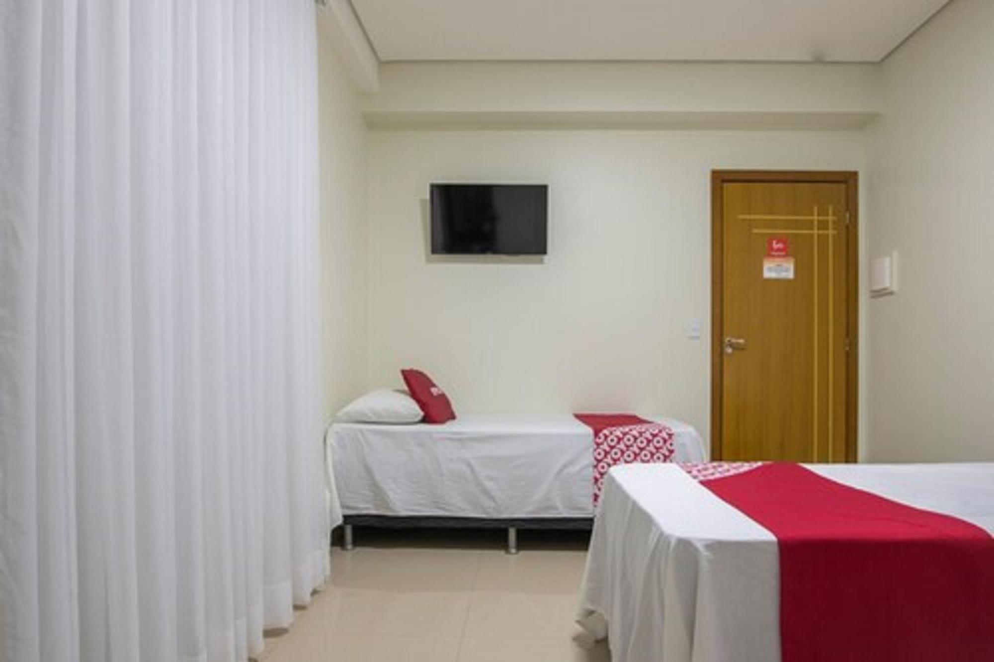 Oyo Tropical Confort Hotel, Brasilia Sao Sebastiao  Luaran gambar